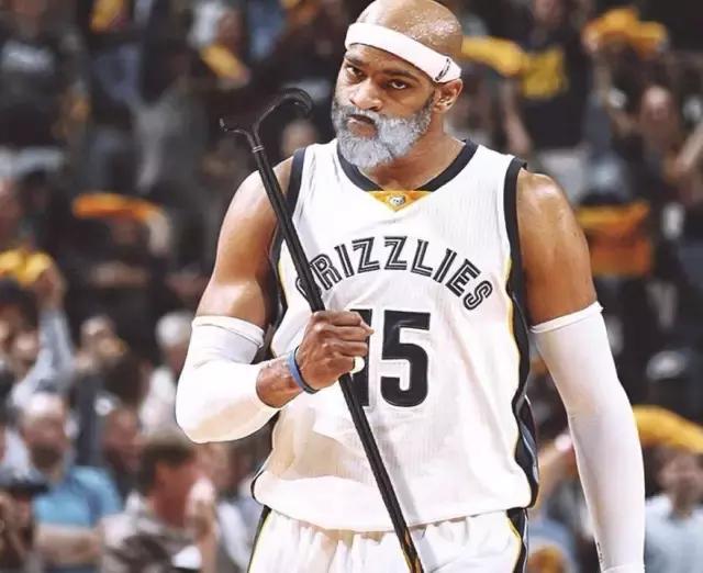 他也给予了 他也给予了