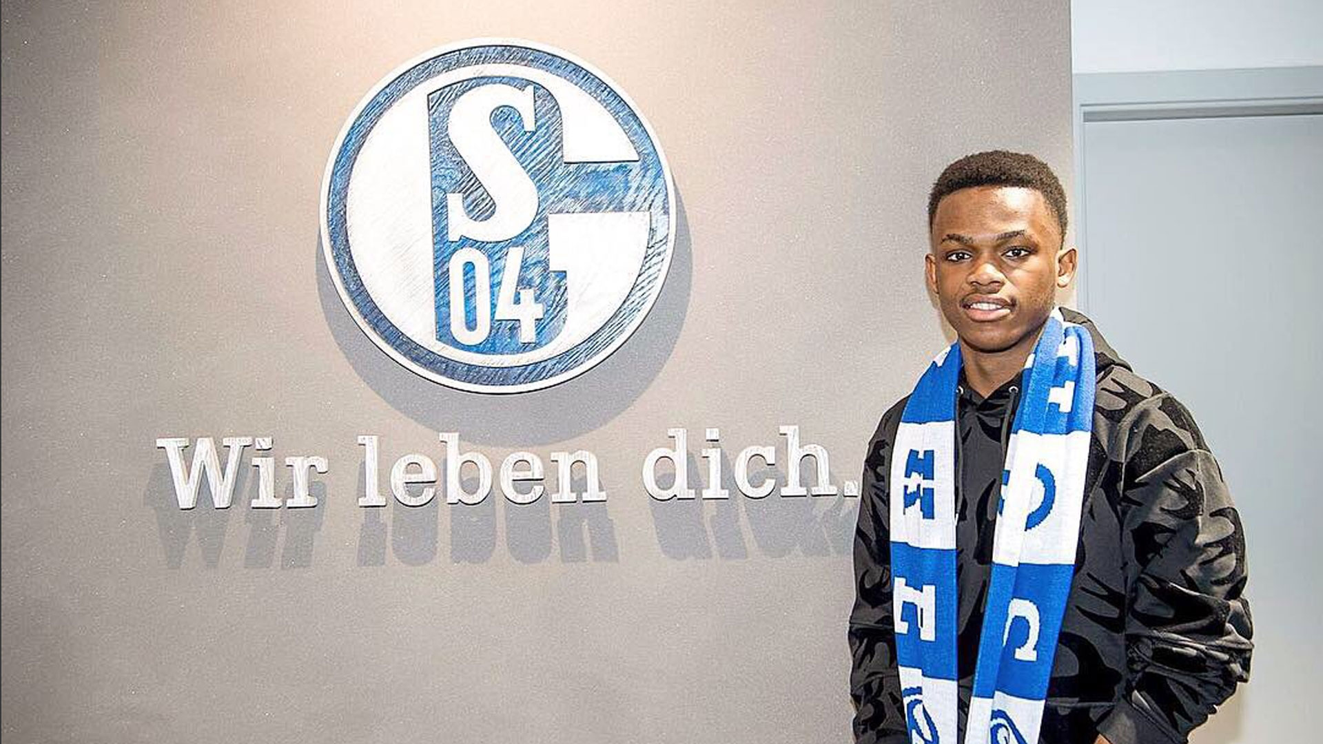 张明以稳健 张明以稳健